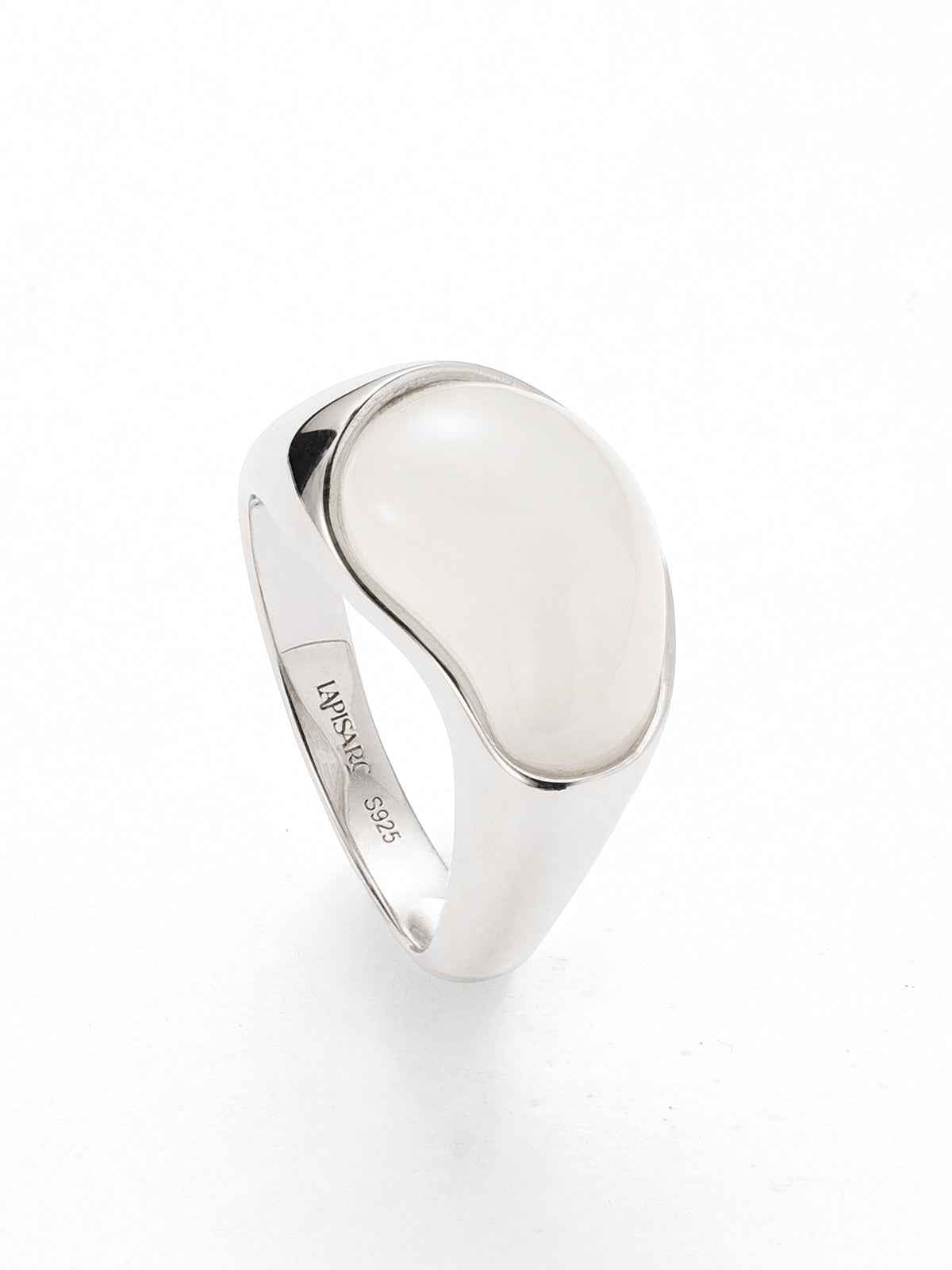 Lume Curve Hetian Jade Signet Ring